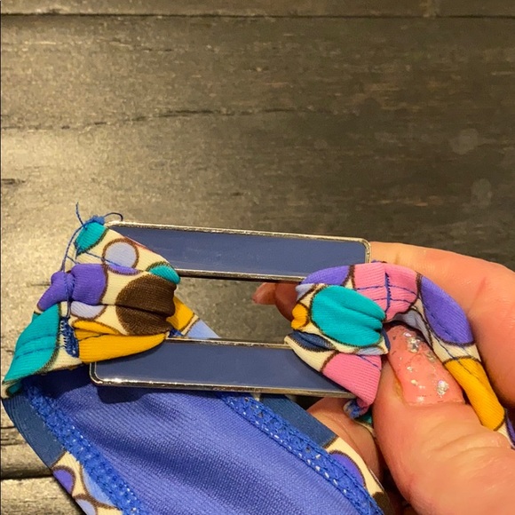 Vitamin c Bikini - Picture 3 of 4